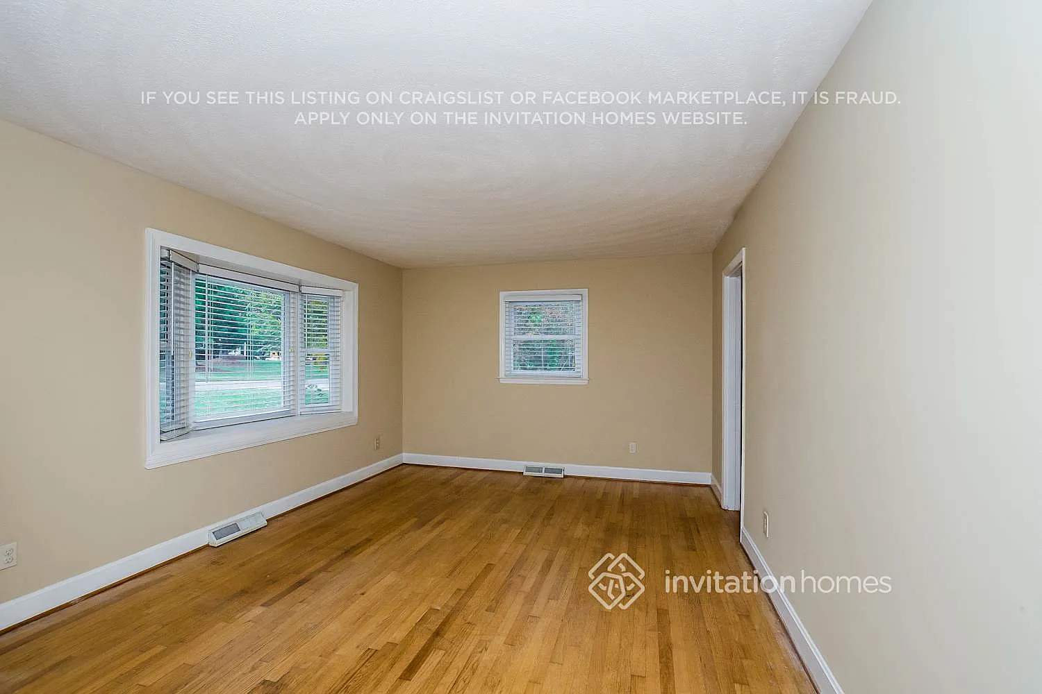 3860 Litchfield Rd Charlotte, NC 28211 — Photo 3