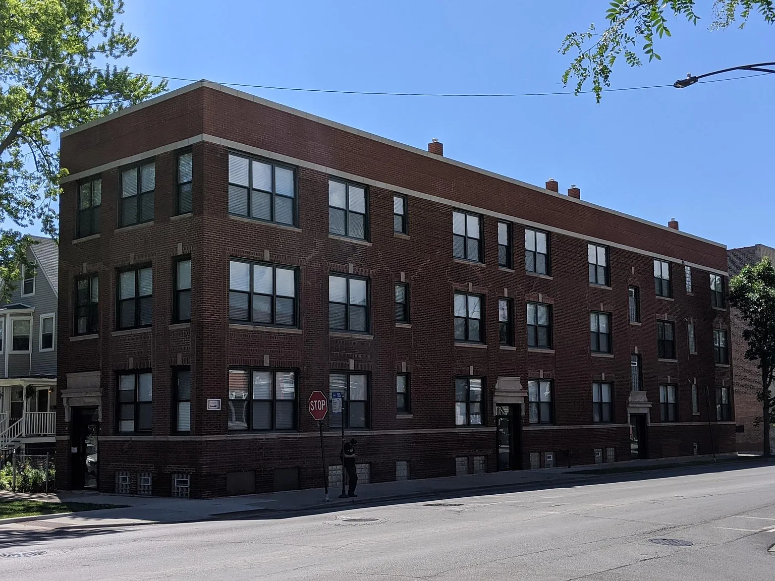1 bed, 525 sqft, $1,275 — Photo 1