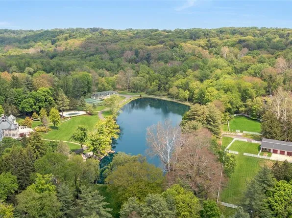 116 E Saddle River Rd, Saddle River, NJ 07458