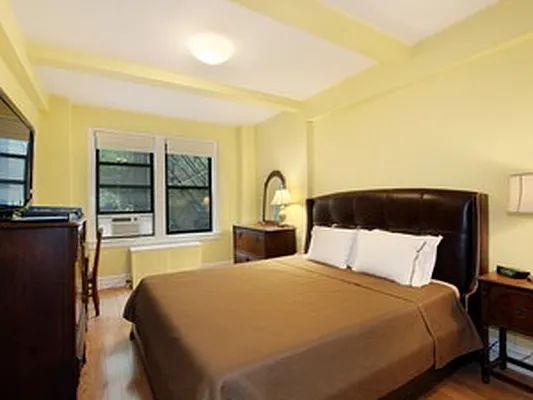 Sold by Corcoran | media 3