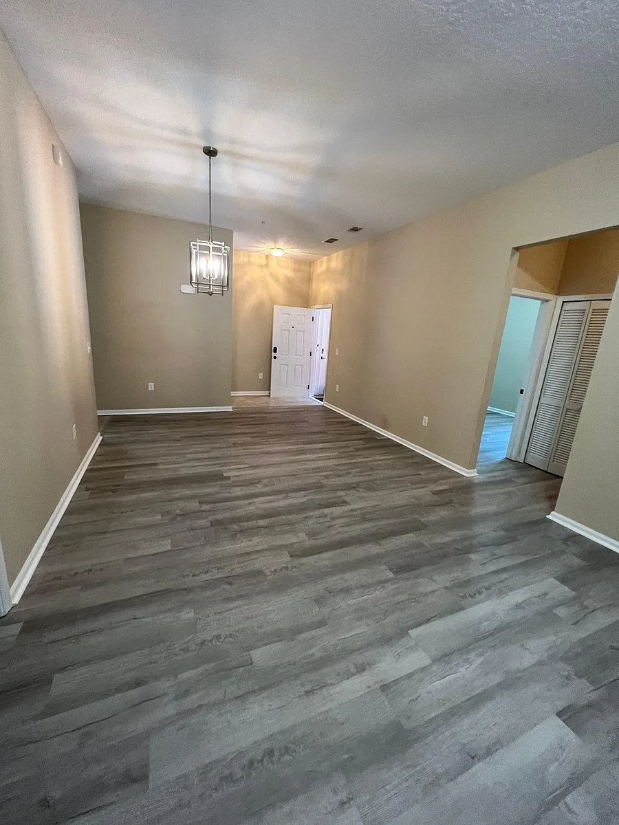 Building Photo - 13848 Herons Landing Way #4