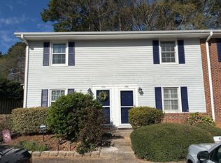 1148 Nottingham Cir, Cary, NC 27511