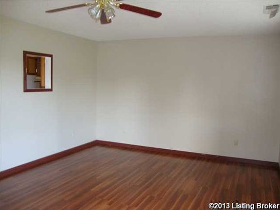 4th image of 225 Rosewood St