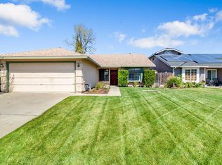 1453 Bailey Dr, Ripon, CA 95366