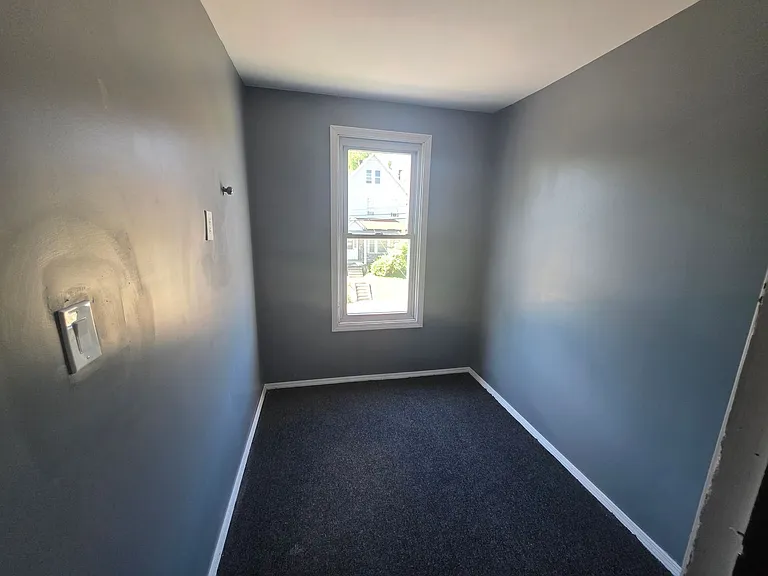1703 Bailie Ave — Photo 32