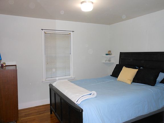 1st Floor Bedroom