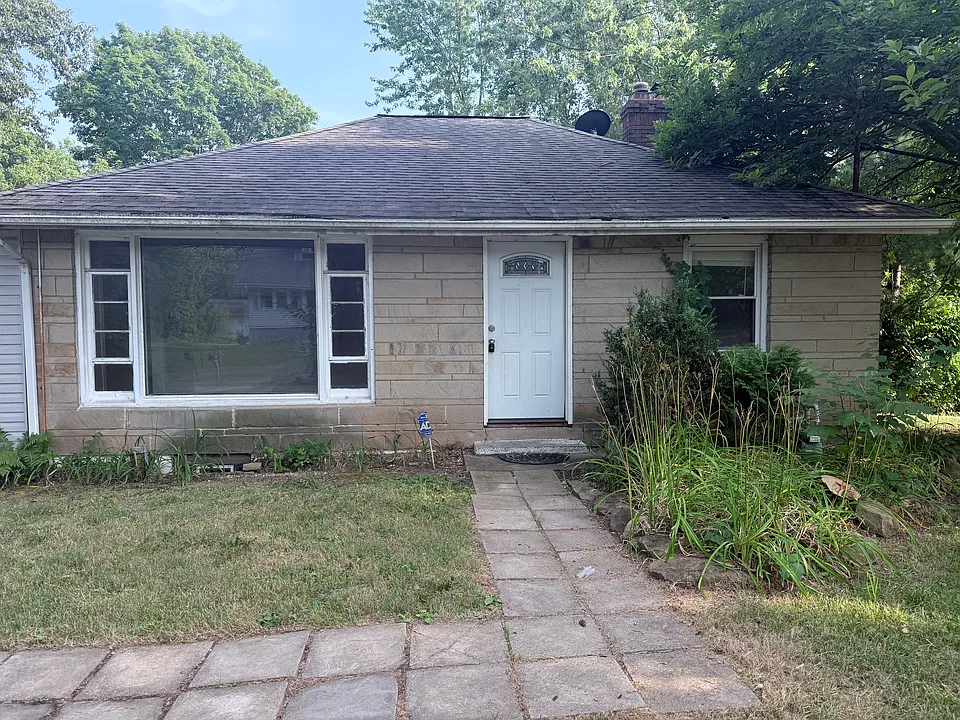 2940 Old Home Rd