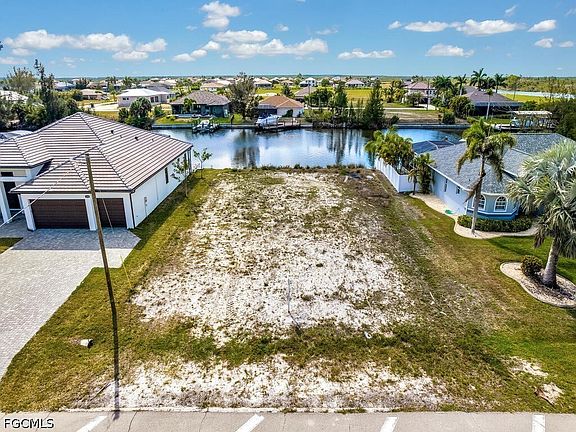 2nd image of 1702 Old Burnt Store Rd N