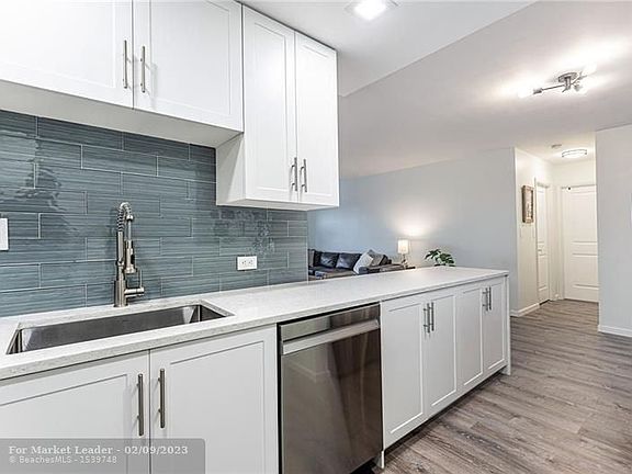 2nd image of 1625 SE 10th Ave APT 1008