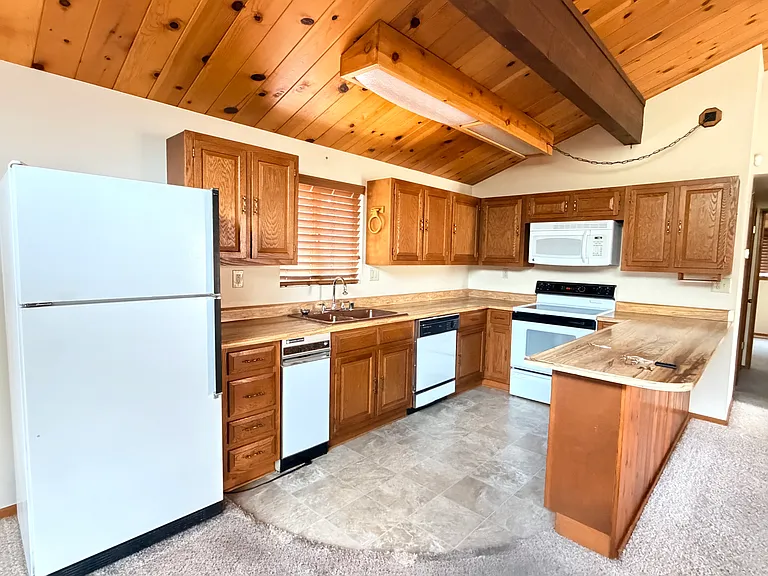 25316 Marion Ridge Dr — Photo 10