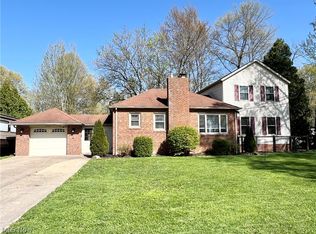 6541 Fitch Rd, Olmsted Township, OH 44138