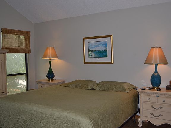 3rd image of 12024 Hidden Hills Dr
