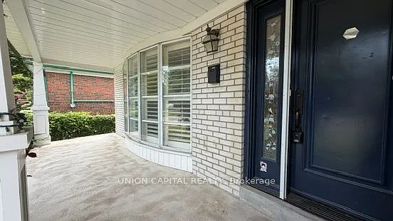465 Hounslow Ave — Photo 35