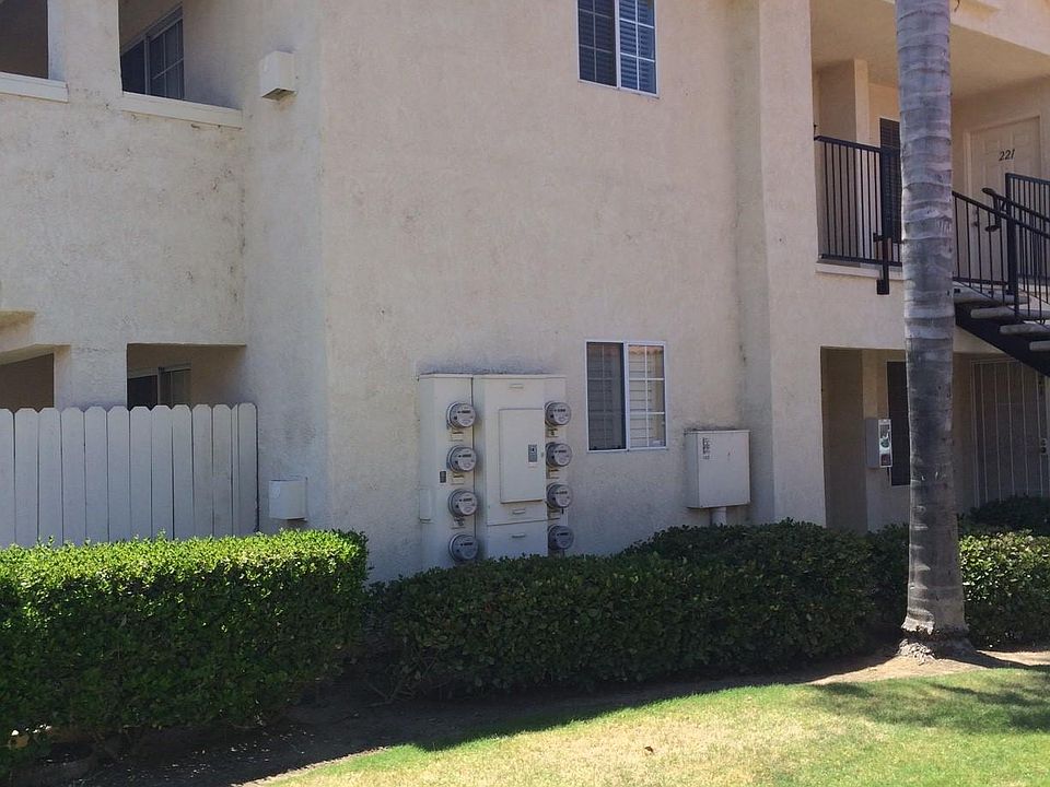 1st image of 1542 E Alluvial Ave Unit 213