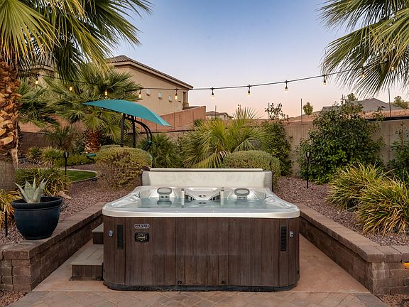 5th image of 2251 S Coyote Loop