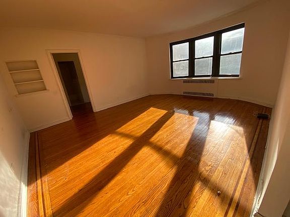 4th image of 295 Main St #6