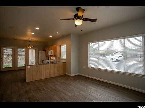 3rd image of 5037 W Boulder Crest Dr