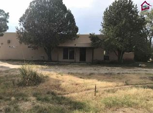 5801 Agave Ln, Las Cruces, NM 88012