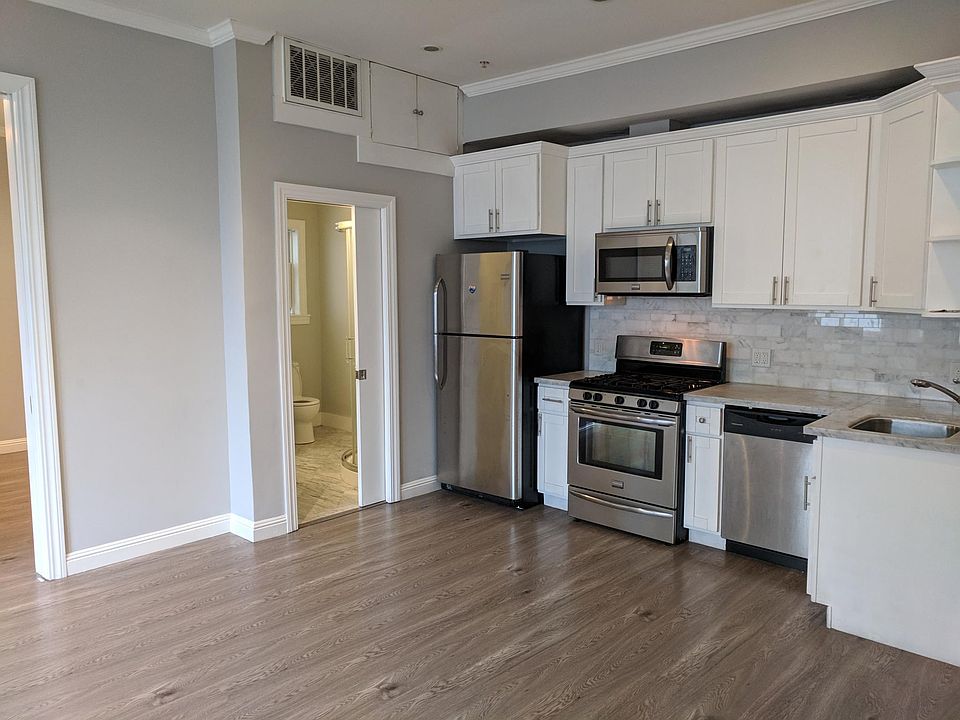 1st image of 106 Albion St