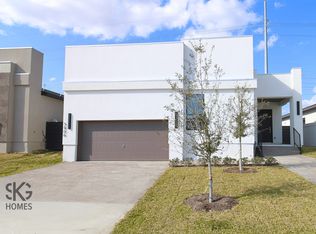 3906 Sun Valley Dr, Laredo, TX 78045