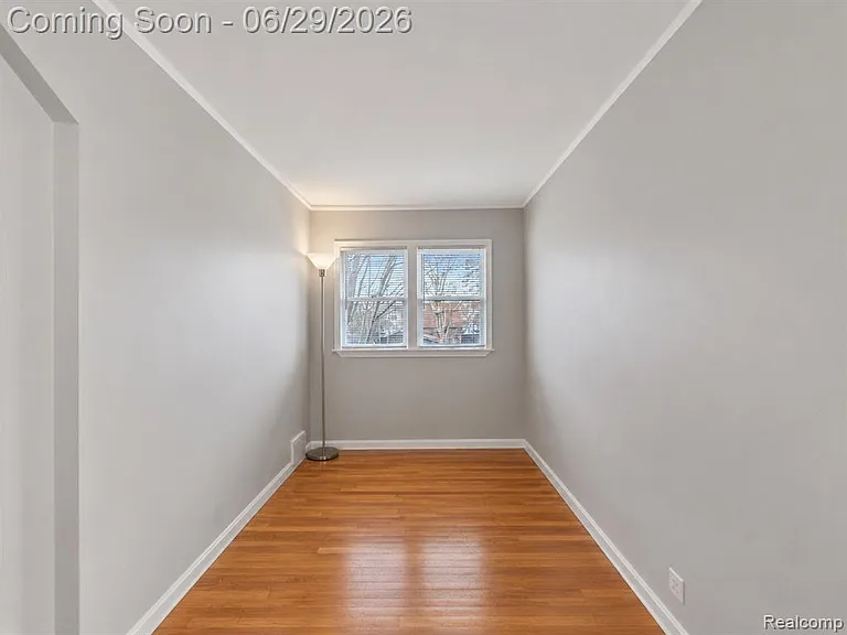 1646 S Bates St — Photo 12