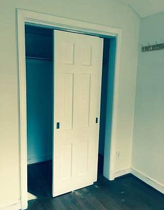 Small bedroom closet