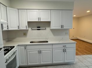 10321 Lyman Ave APT 3N, Chicago Ridge, IL 60415