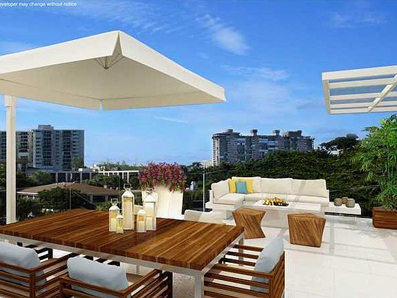 3rd image of 701 N Ft. Lauderdale Beach #TH1
