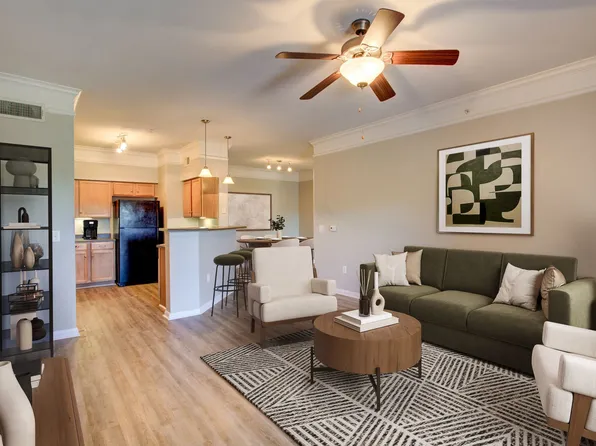 Carrington at Champion Forest Apartments