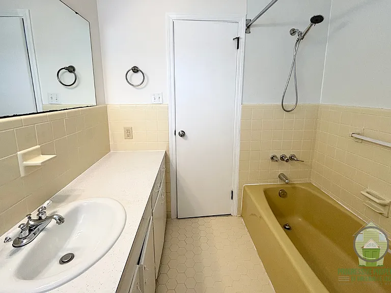 106 Princeton Ave — Photo 10
