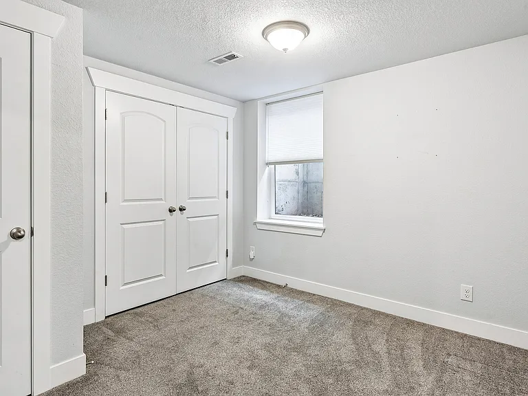 4988 Trenton St — Photo 18