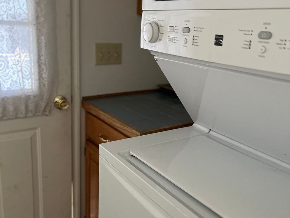 1st image of 743 N Sundown Dr