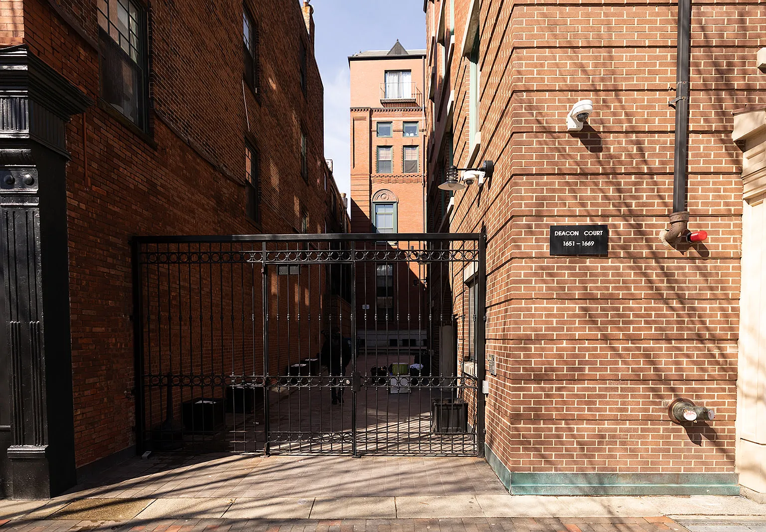 Deacon Court - 1661 Washington Street — Photo 3