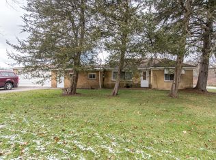 45172 Dunn Rd, Belleville, MI 48111