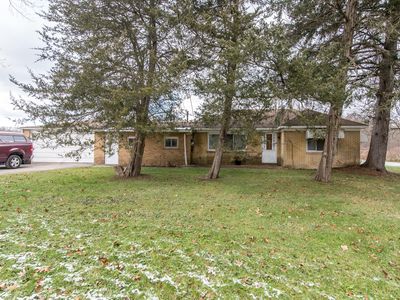 45172 Dunn Rd, Belleville, MI, 48111