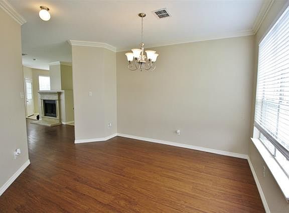 4th image of 2804 Wales Ct