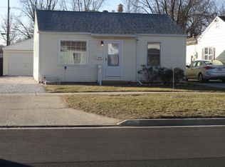 909 Ohio Ave, Springfield, IL 62702