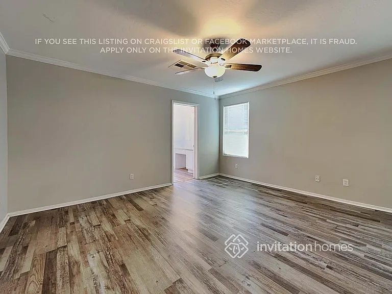 6862 W Townley Ave — Photo 11