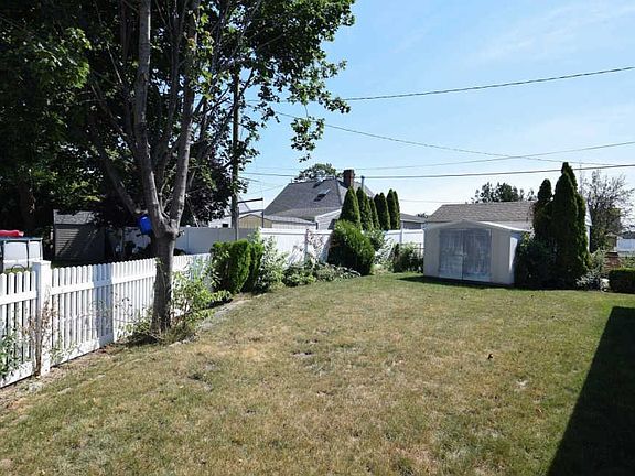 5th image of 5 Redwing Ln