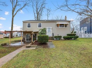 10 Filbert Rd, Norwalk, CT 06851