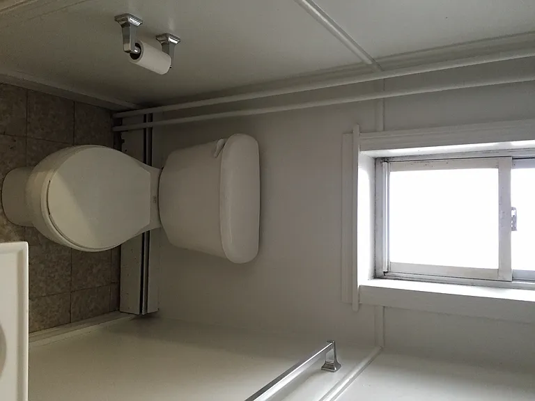 103 Gold St #1A — Photo 9