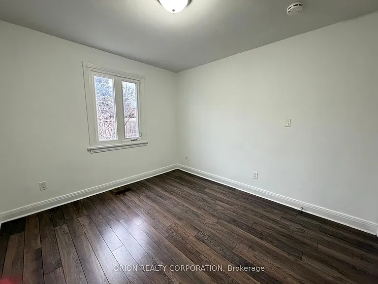 266 Viewmount Ave — Photo 24