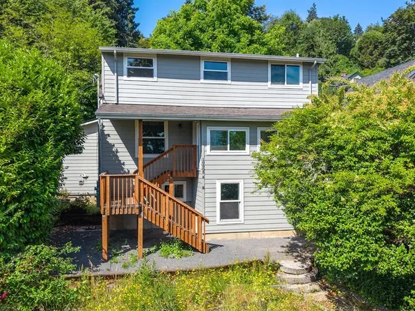 10505 NW 2nd St, Portland, OR 97231