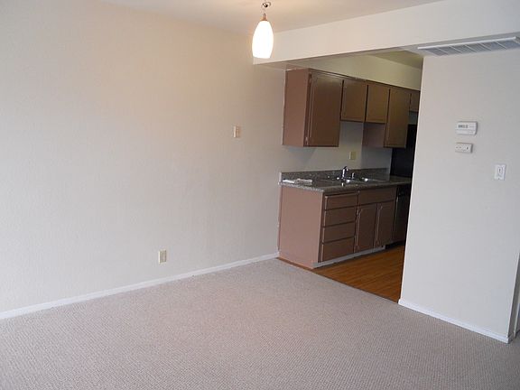 4th image of 3770 Fairfax Way