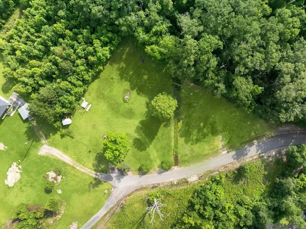 12226 Peter Bourgeois Rd #12246, Saint Amant, LA 70774