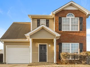 1230 Shannon Ln, La Vergne, TN 37086