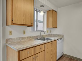 Carlton Square Apartments, Salem, OR 97303