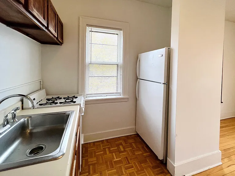 Stevens Square Apartments — Photo 93