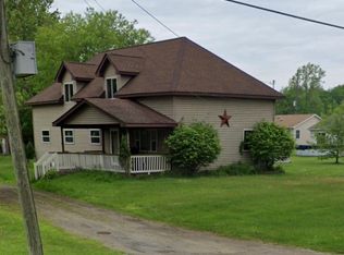 475 Pickford Rd, Smiths Creek, MI 48074