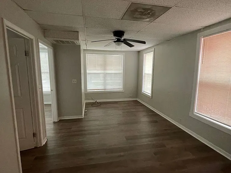 111 S Newport Ave #2 — Photo 3